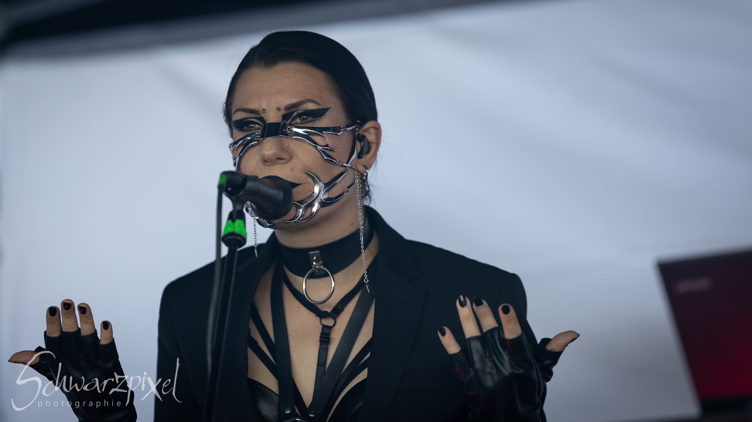 Black Nail Cabaret