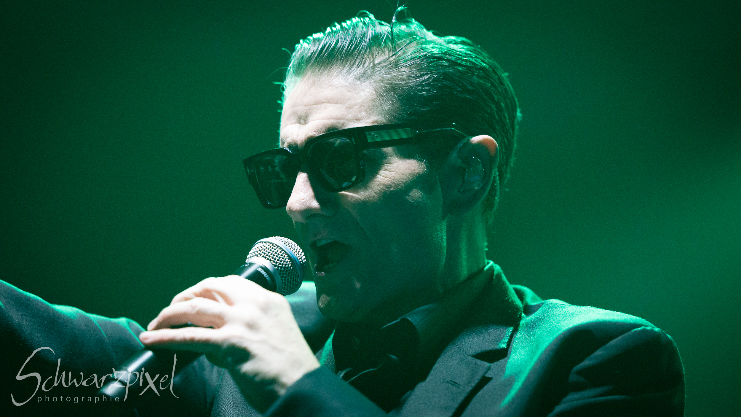 NITZER EBB