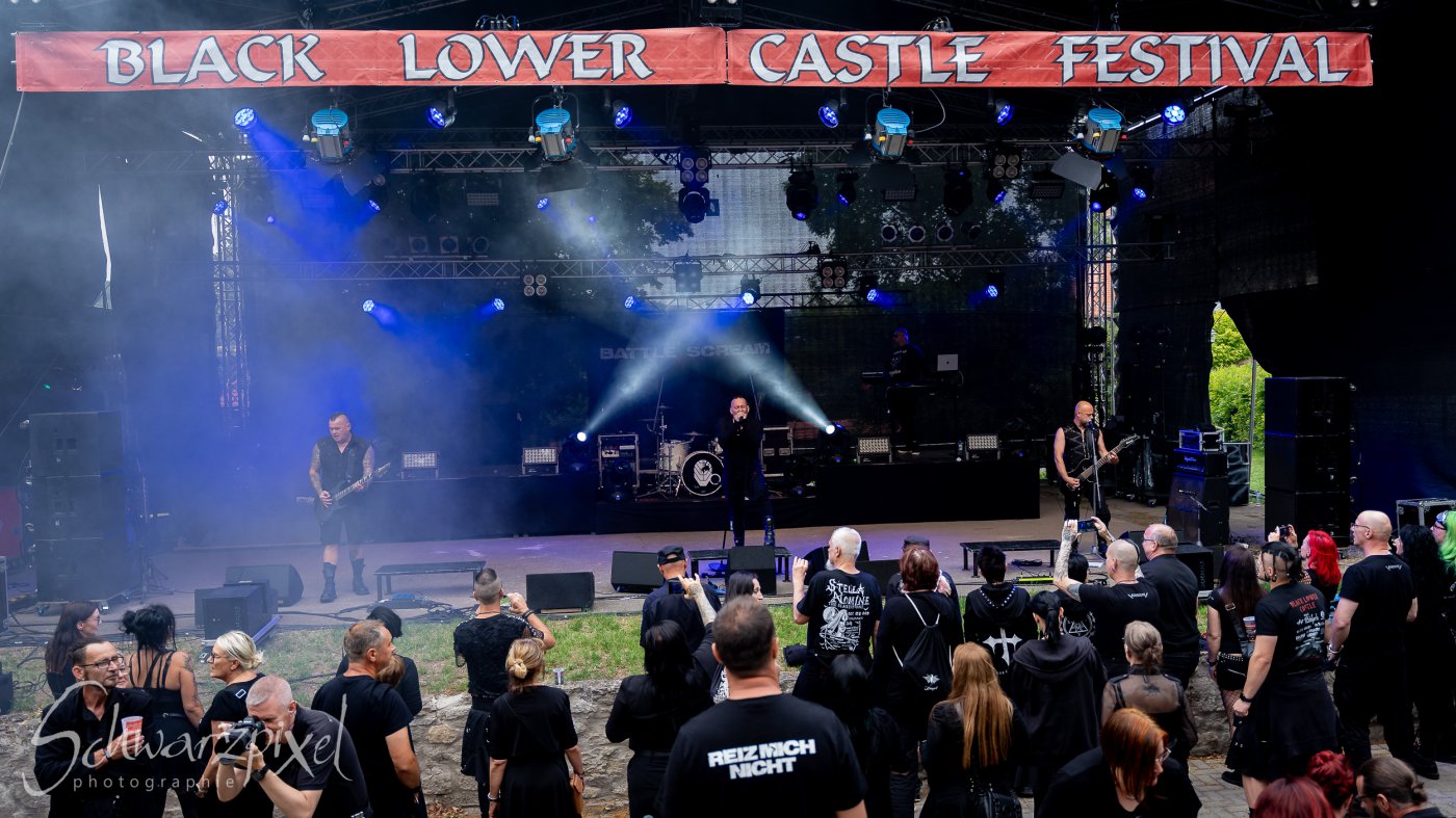 Black Lower Castle 2025 - Tag 1