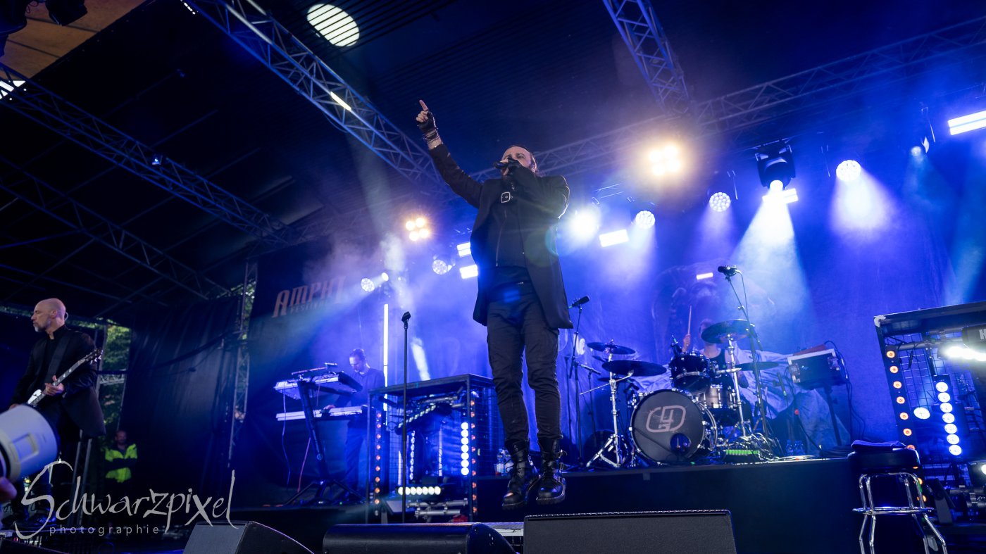 Amphi Festival 2025