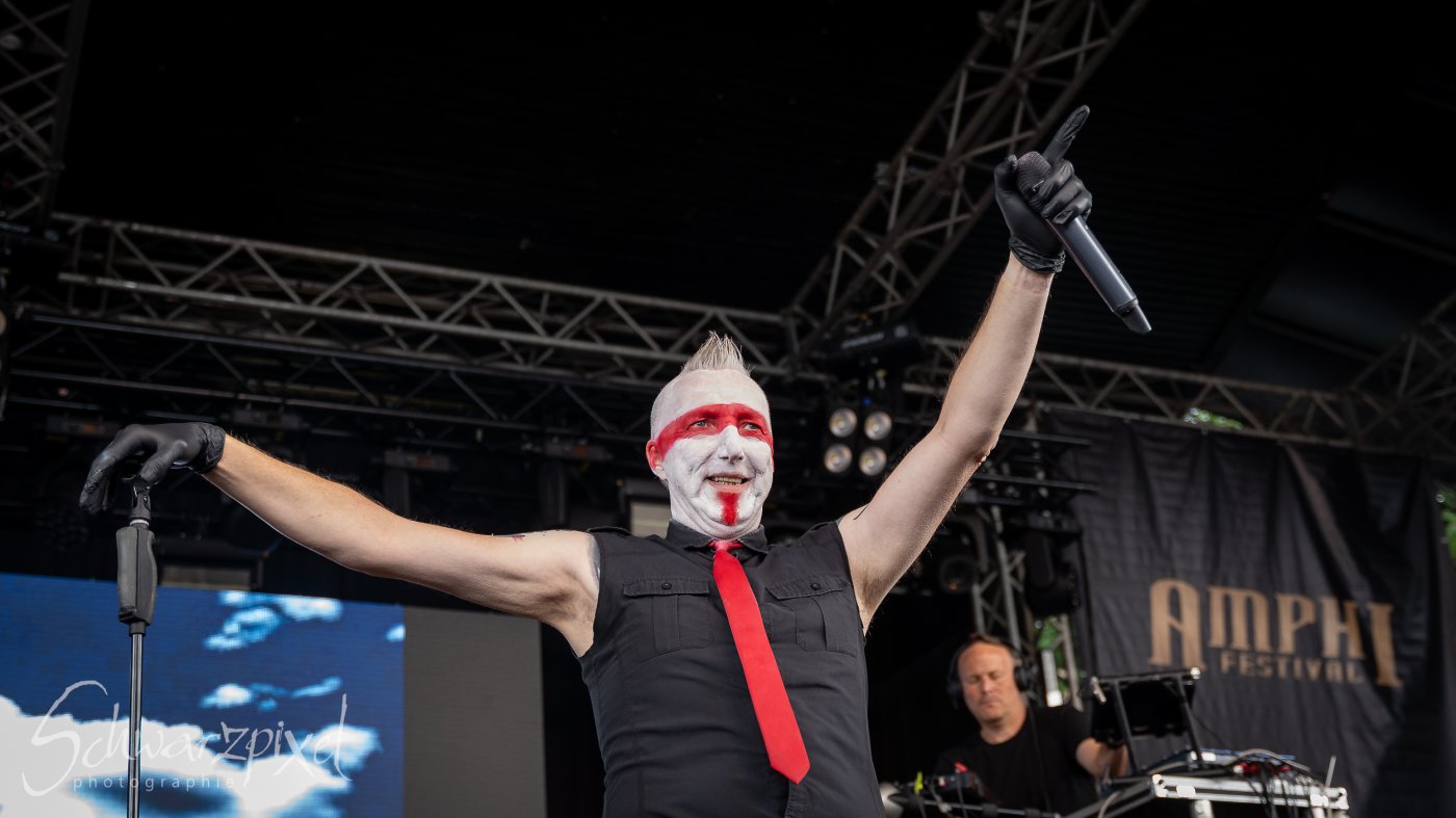 Amphi Festival 2025
