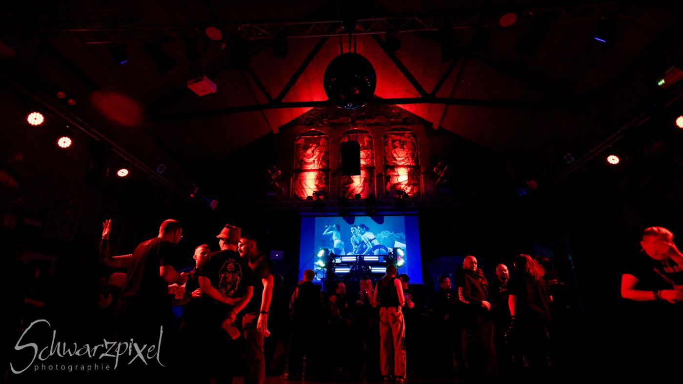 Nachtmahr Volljährig Tour 2025