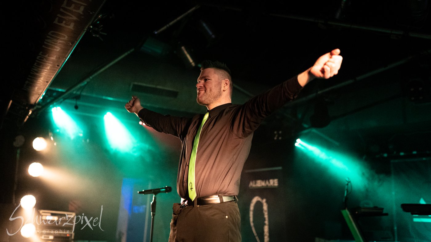 Alienare im Underground