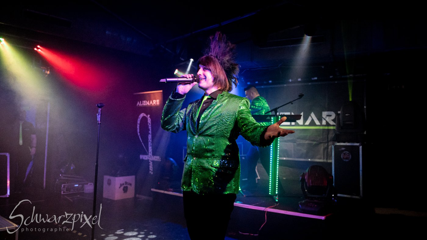 Alienare im Underground
