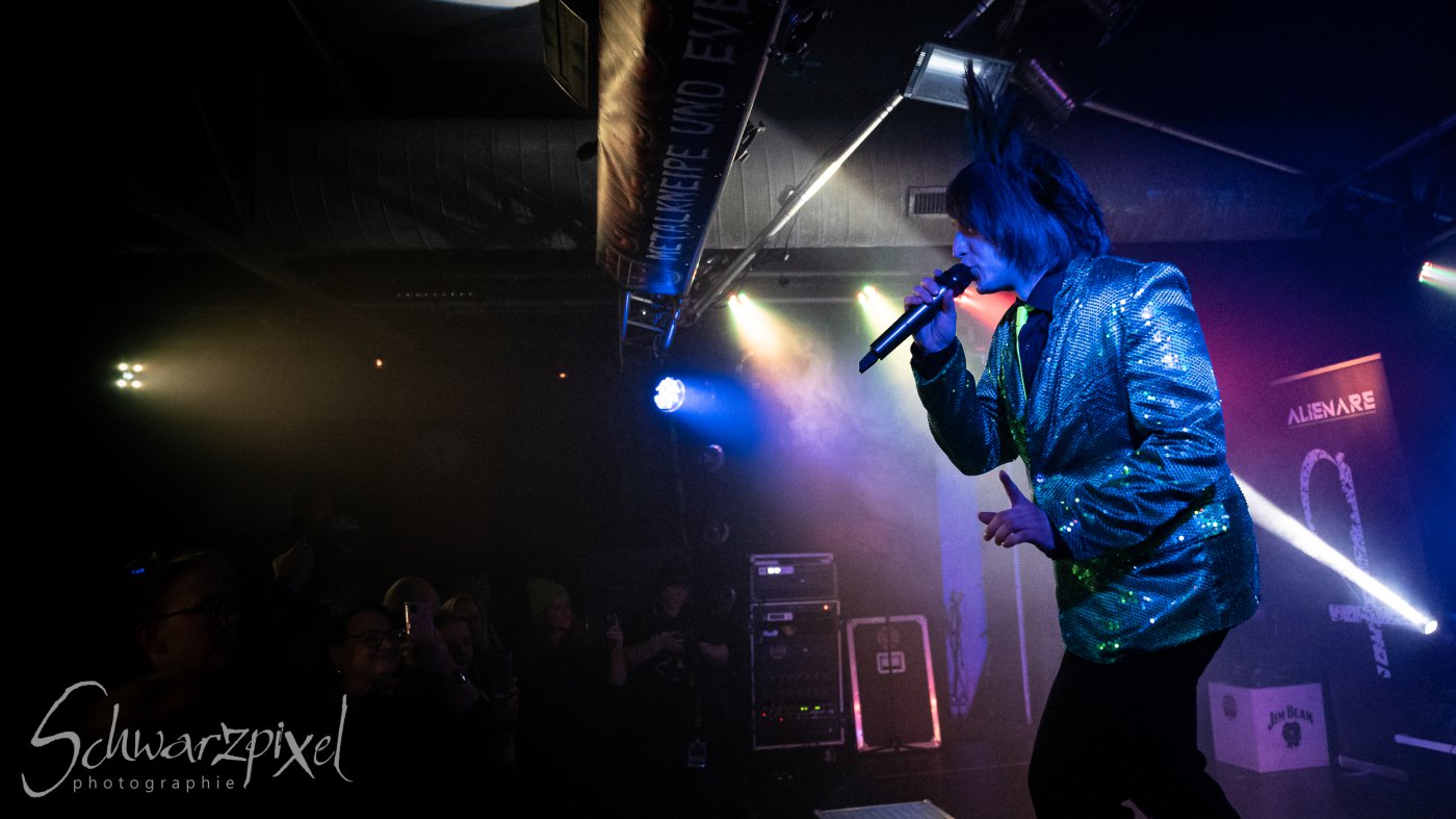 Alienare im Underground