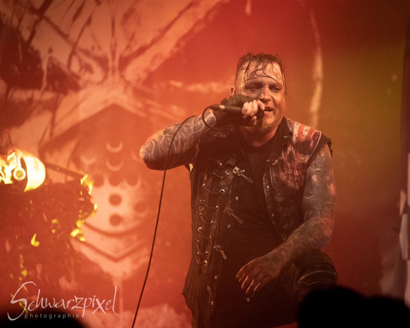 Centhron - Intent:Outtake - Wir toeten die Stille