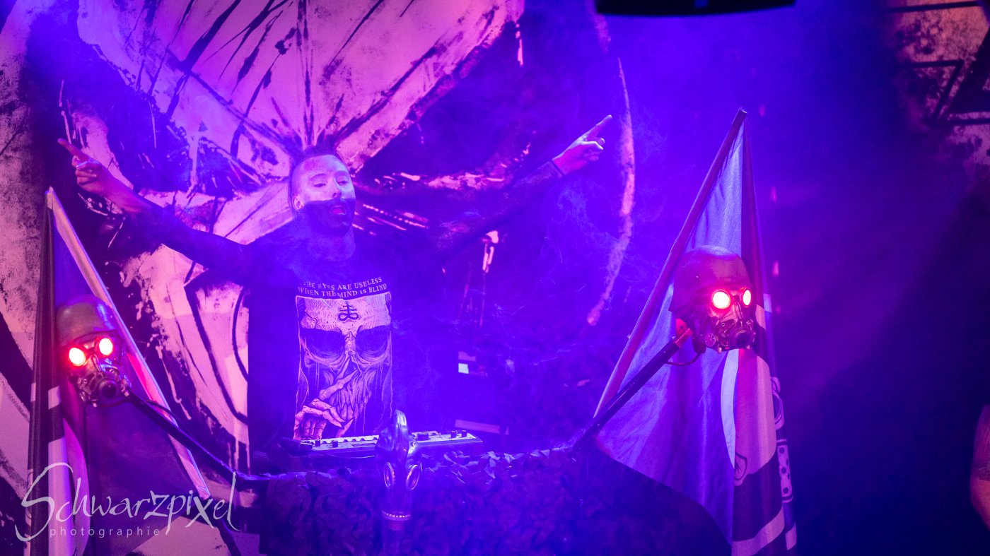 Centhron - Intent:Outtake - Wir toeten die Stille