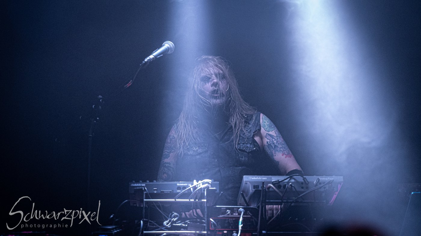 Combichrist Old School Set