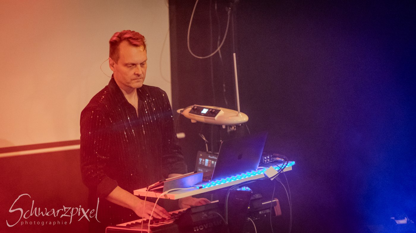 KIRLIAN CAMERA - Black Pyramid Tour 2023