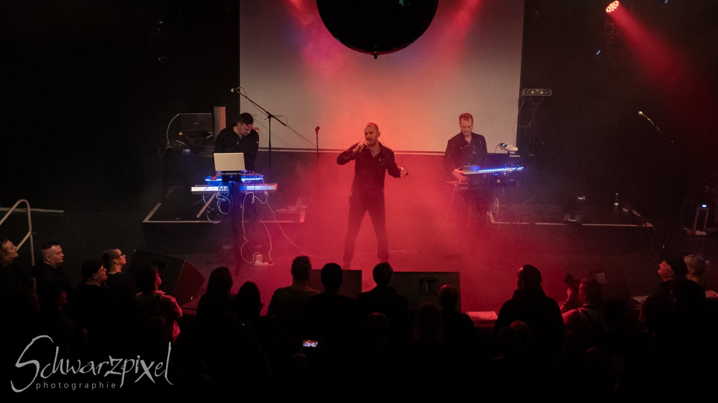 KIRLIAN CAMERA - Black Pyramid Tour 2023