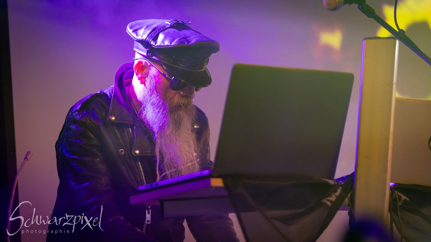 KIRLIAN CAMERA - Black Pyramid Tour 2023
