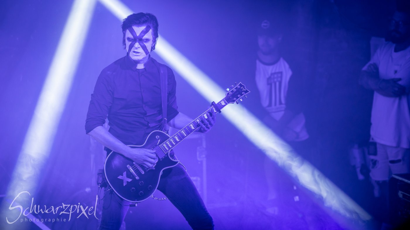 Megaherz x Combichrist