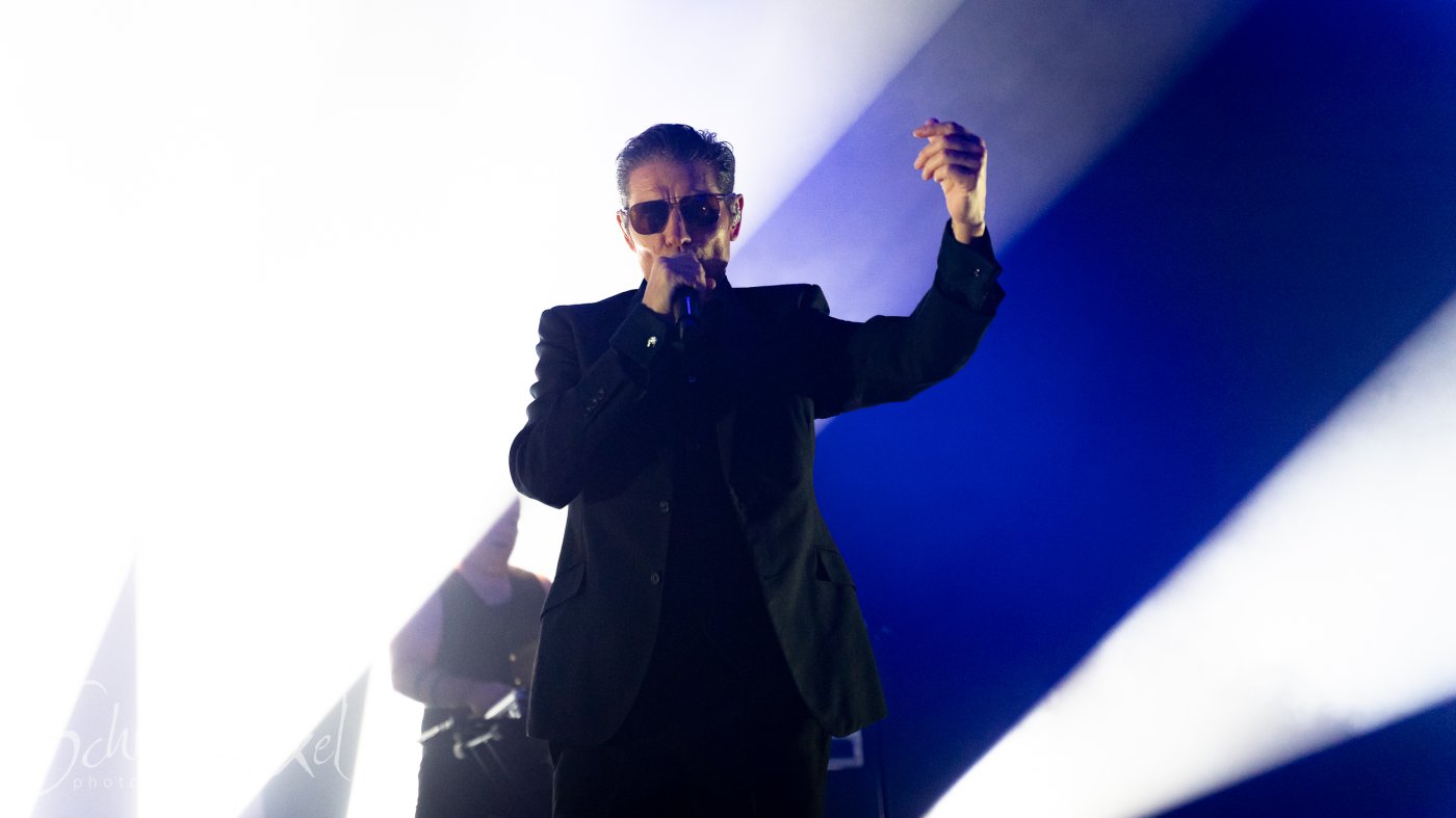 Front 242 und Nitzer Ebb