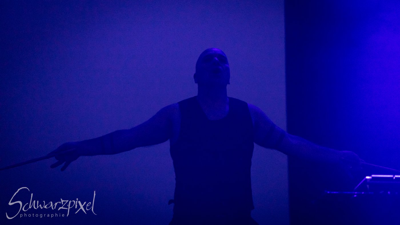 Front 242 und Nitzer Ebb