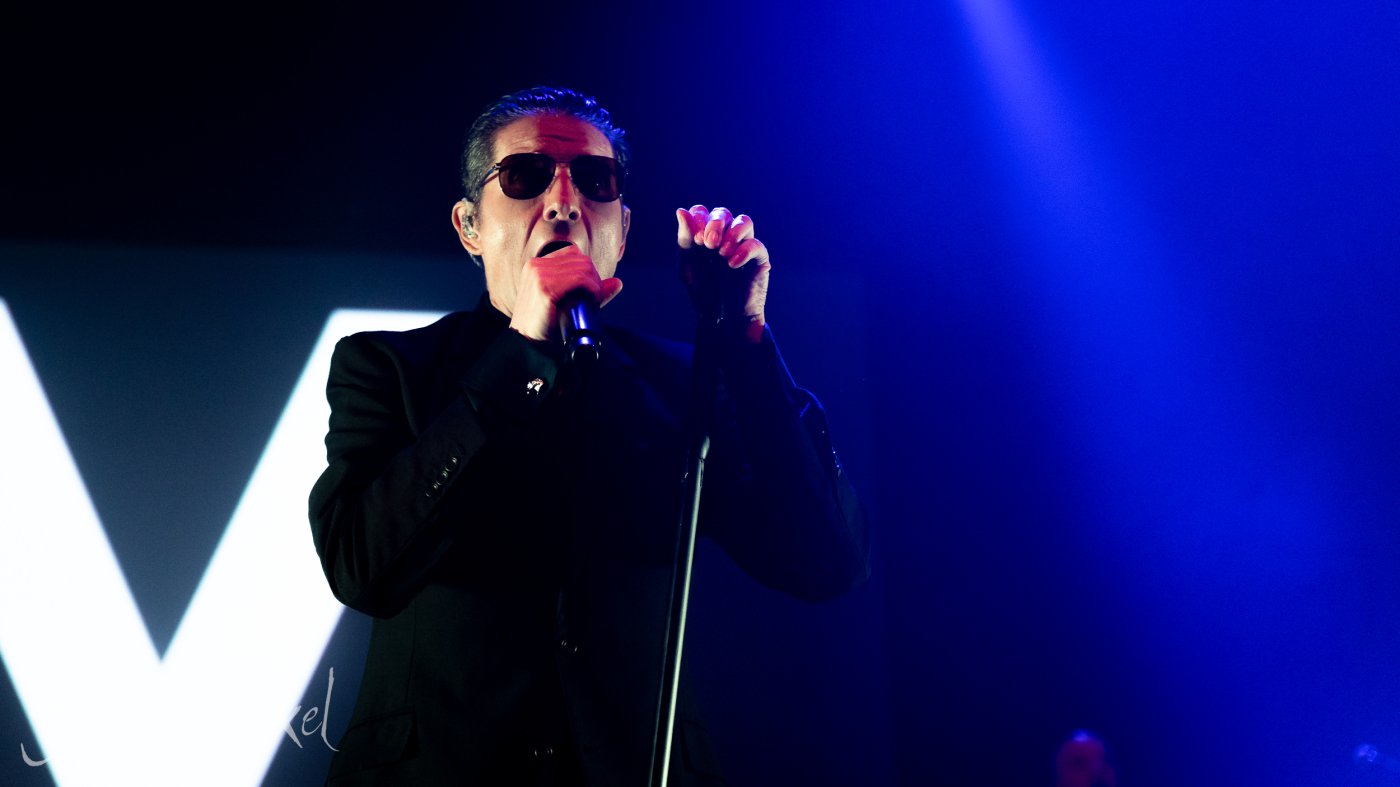 Front 242 und Nitzer Ebb