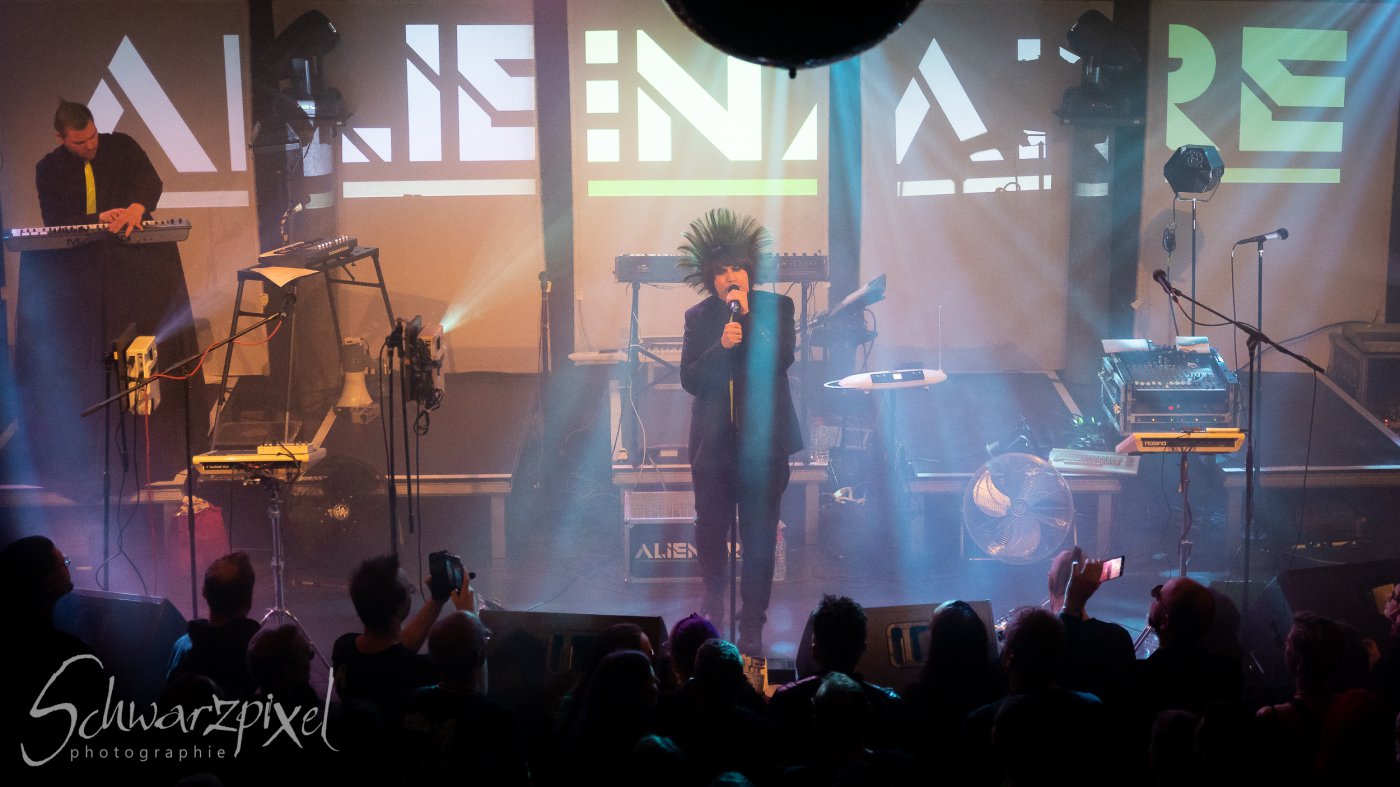 WELLE:ERDBALL - FILM-FUNK-FERNSEHEN – TRILOGIE TOURNEE
