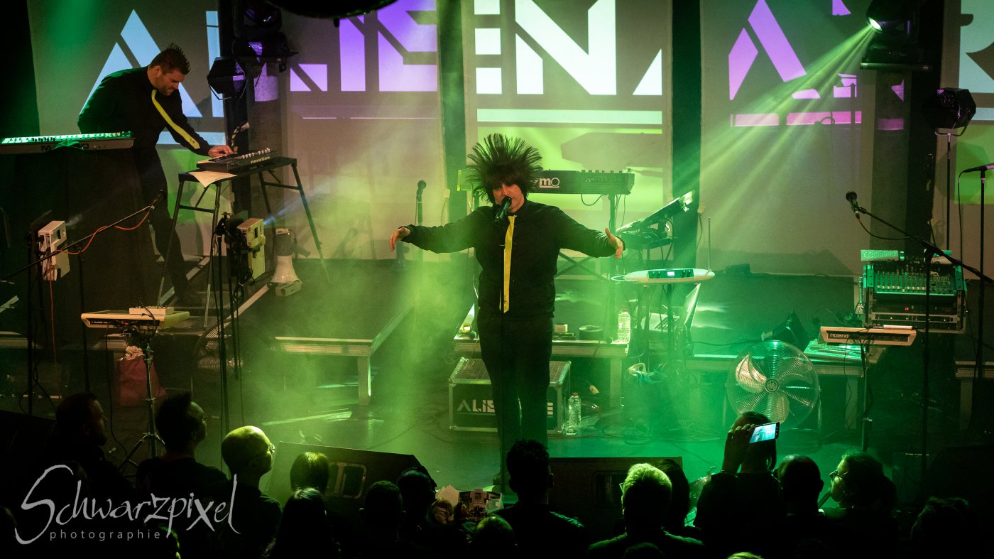 WELLE:ERDBALL - FILM-FUNK-FERNSEHEN – TRILOGIE TOURNEE