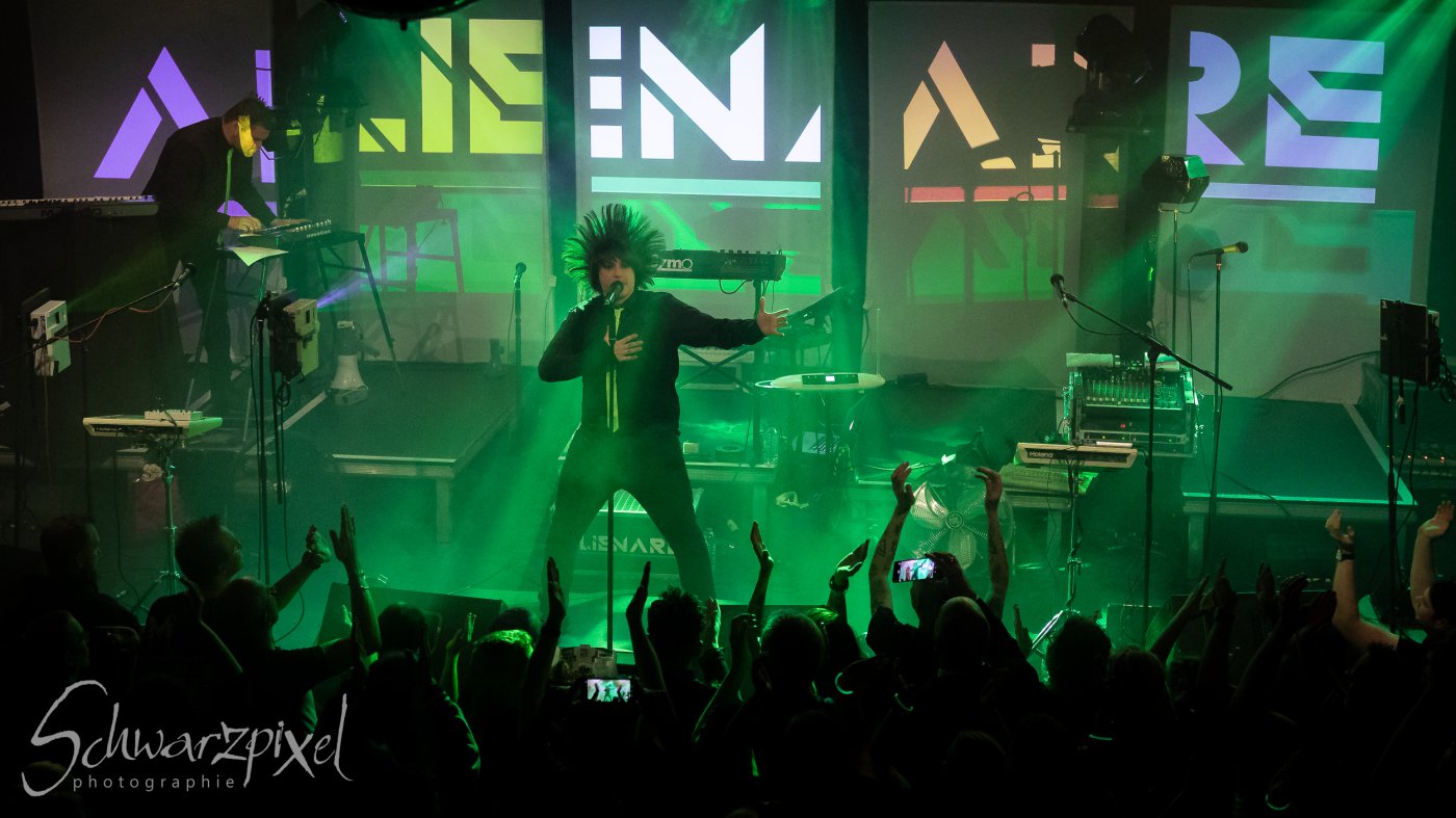 WELLE:ERDBALL - FILM-FUNK-FERNSEHEN – TRILOGIE TOURNEE