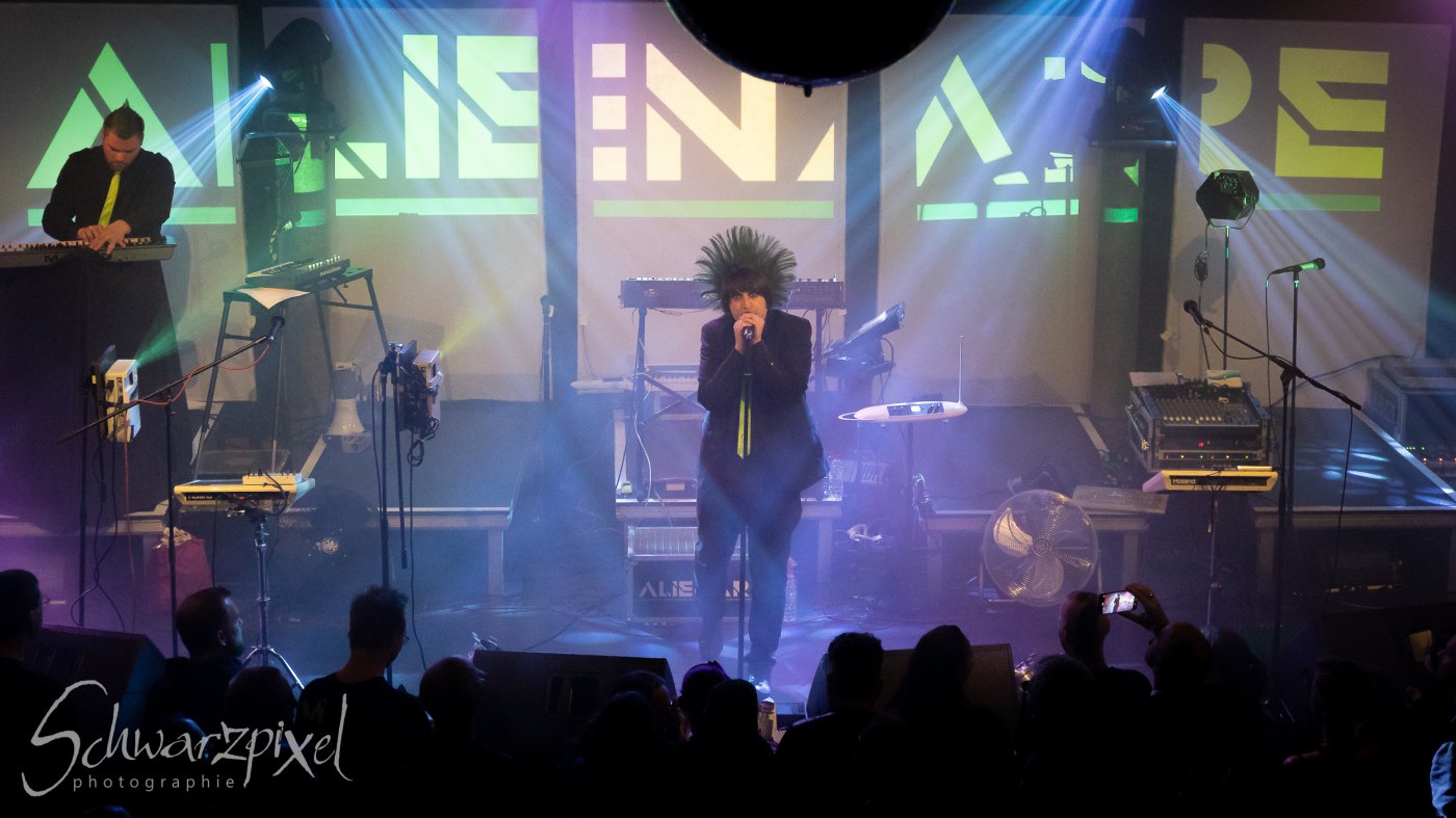 WELLE:ERDBALL - FILM-FUNK-FERNSEHEN – TRILOGIE TOURNEE