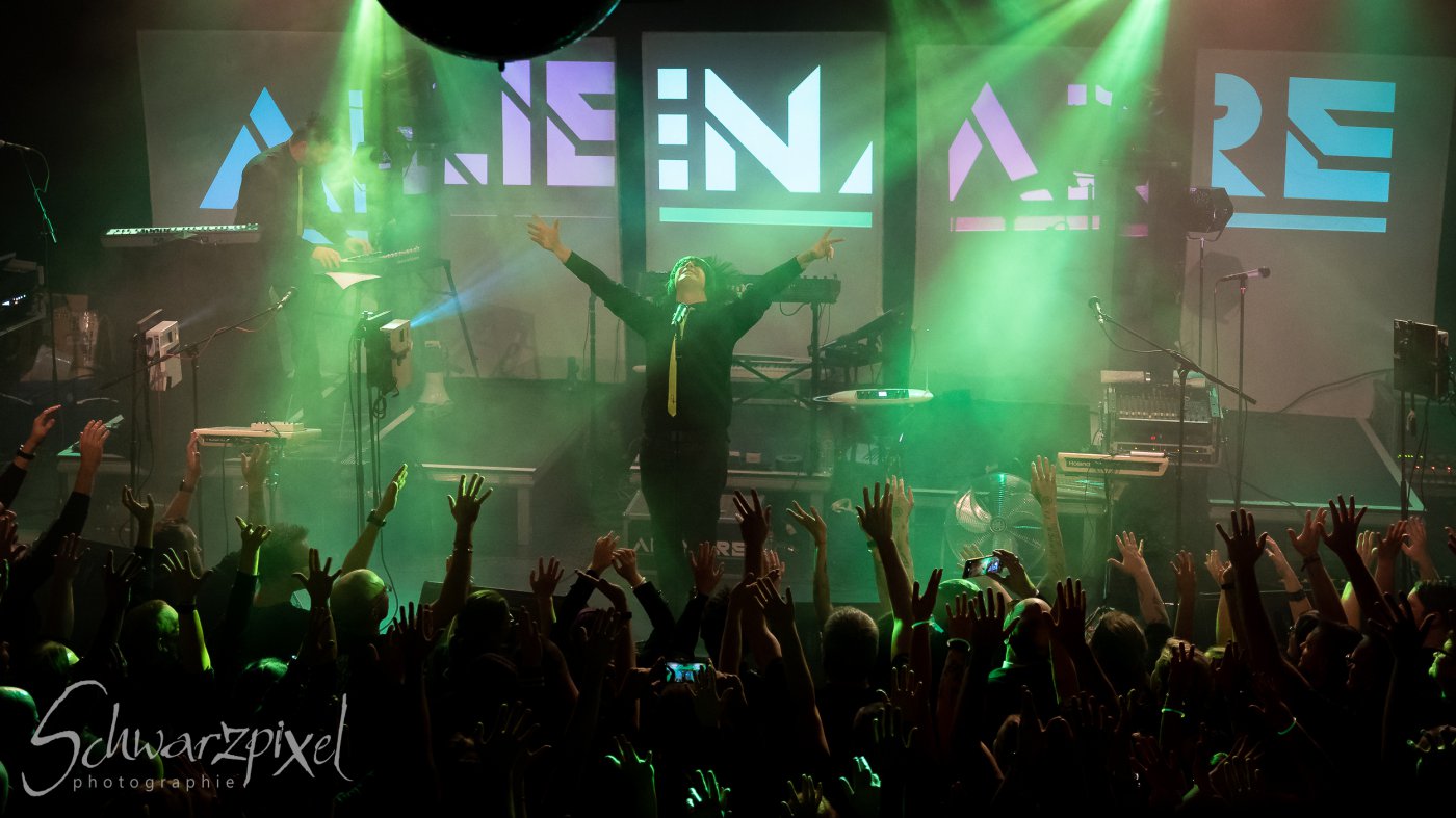 WELLE:ERDBALL - FILM-FUNK-FERNSEHEN – TRILOGIE TOURNEE