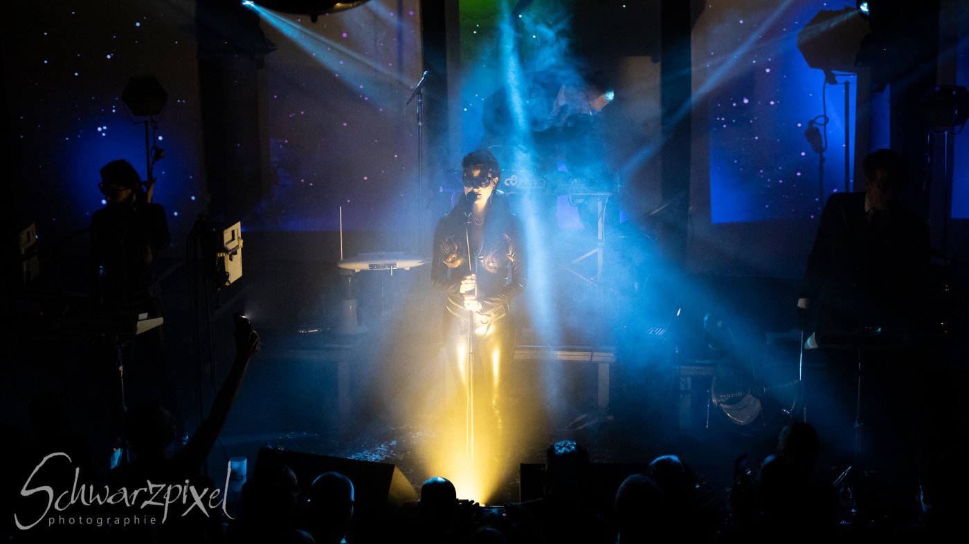 WELLE:ERDBALL - FILM-FUNK-FERNSEHEN – TRILOGIE TOURNEE