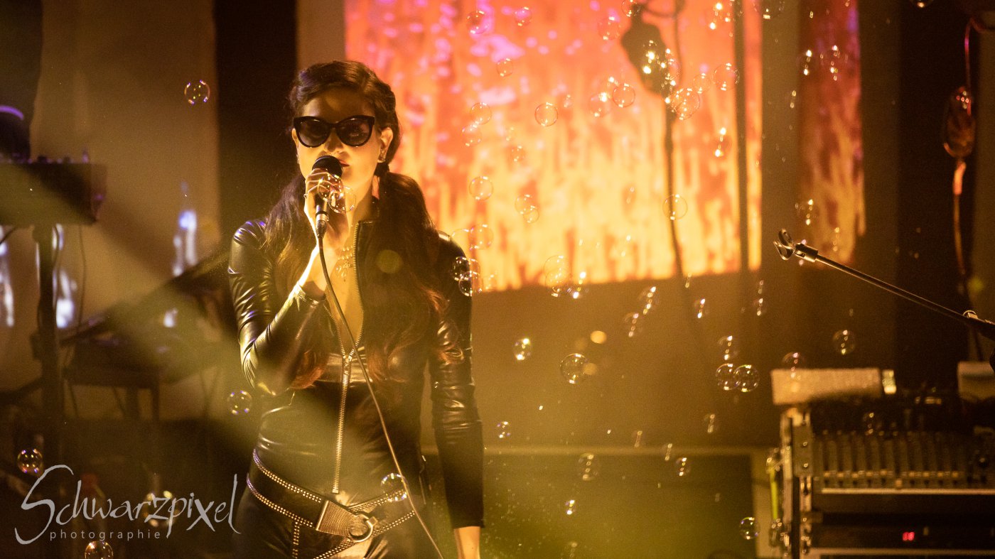 WELLE:ERDBALL - FILM-FUNK-FERNSEHEN – TRILOGIE TOURNEE