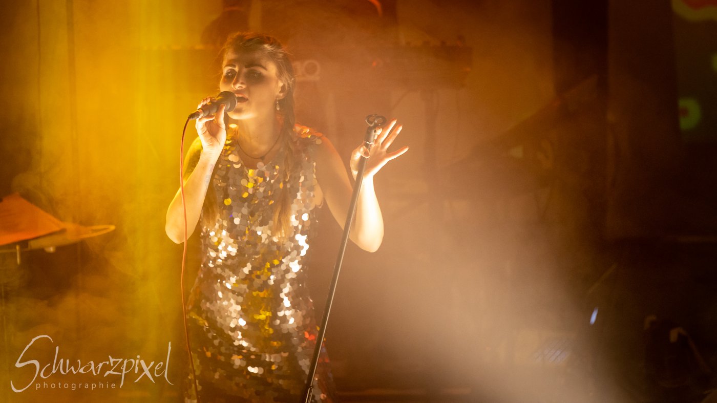 WELLE:ERDBALL - FILM-FUNK-FERNSEHEN – TRILOGIE TOURNEE