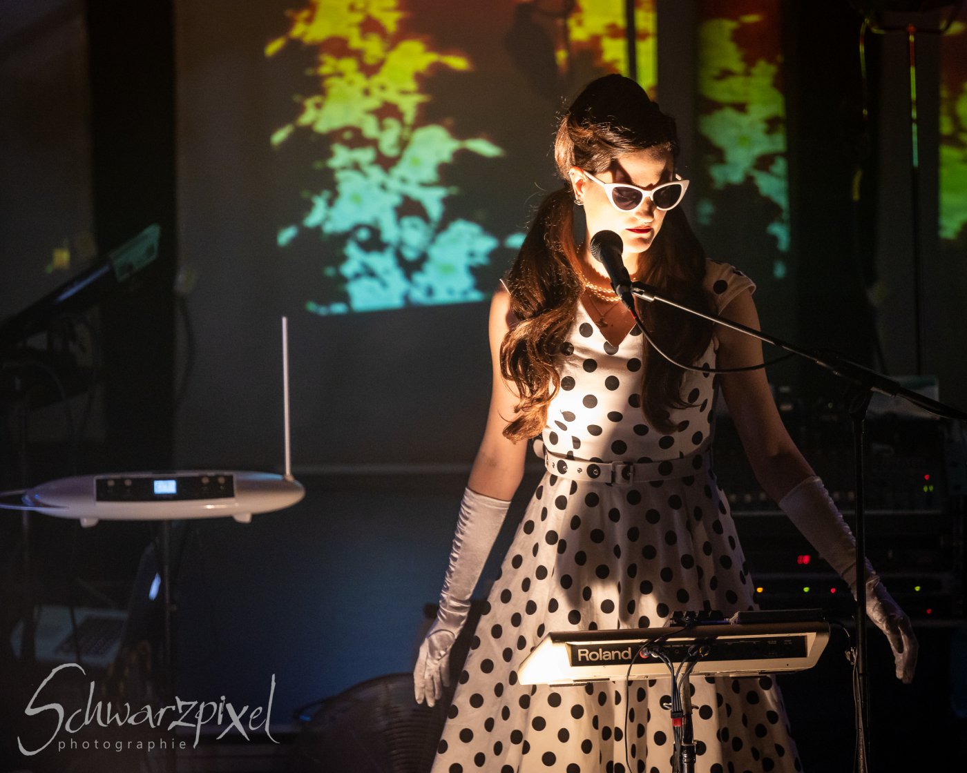 WELLE:ERDBALL - FILM-FUNK-FERNSEHEN – TRILOGIE TOURNEE