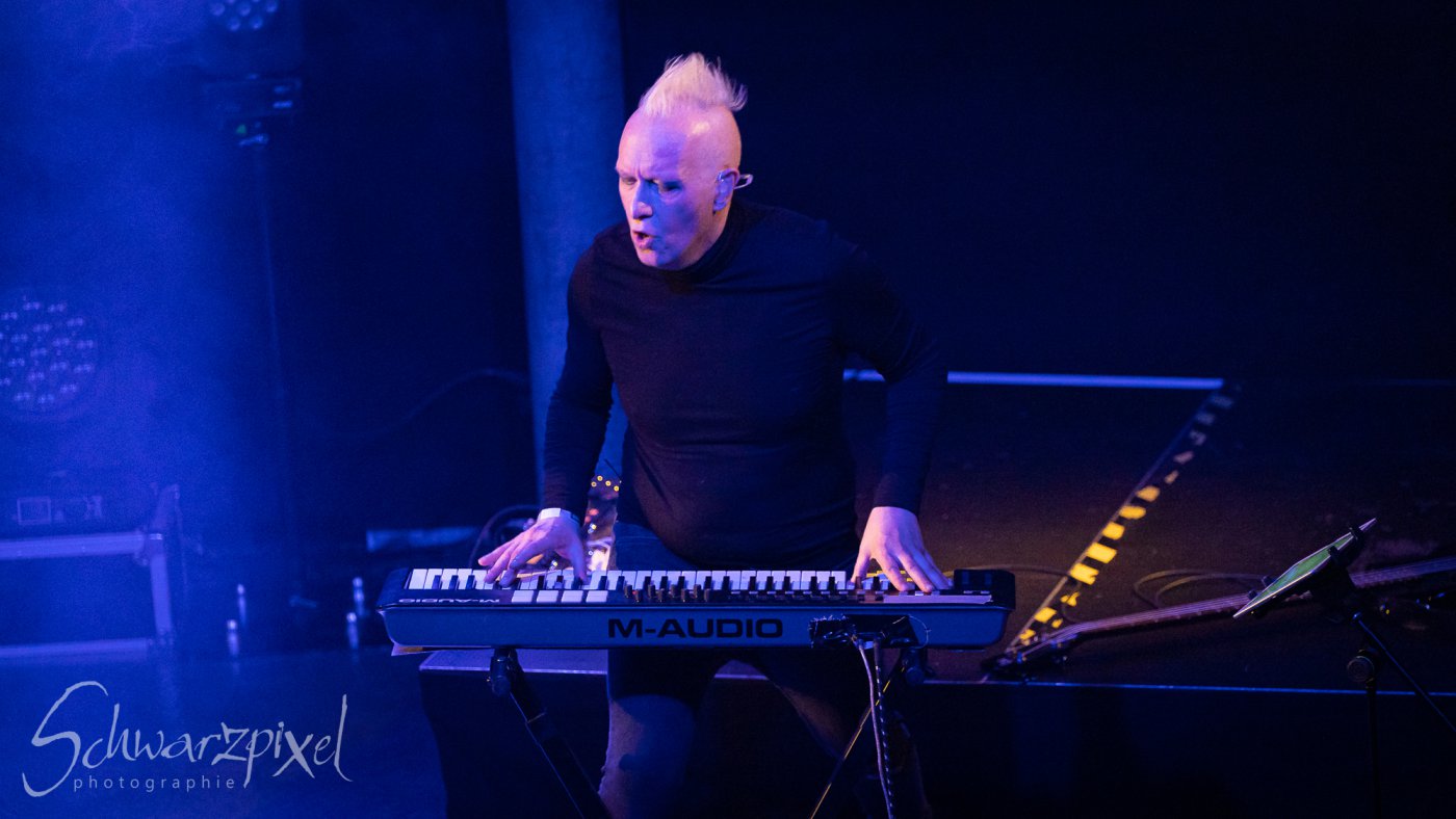 SOLAR FAKE – 1 NIGHT // 2 SHOWS 2021