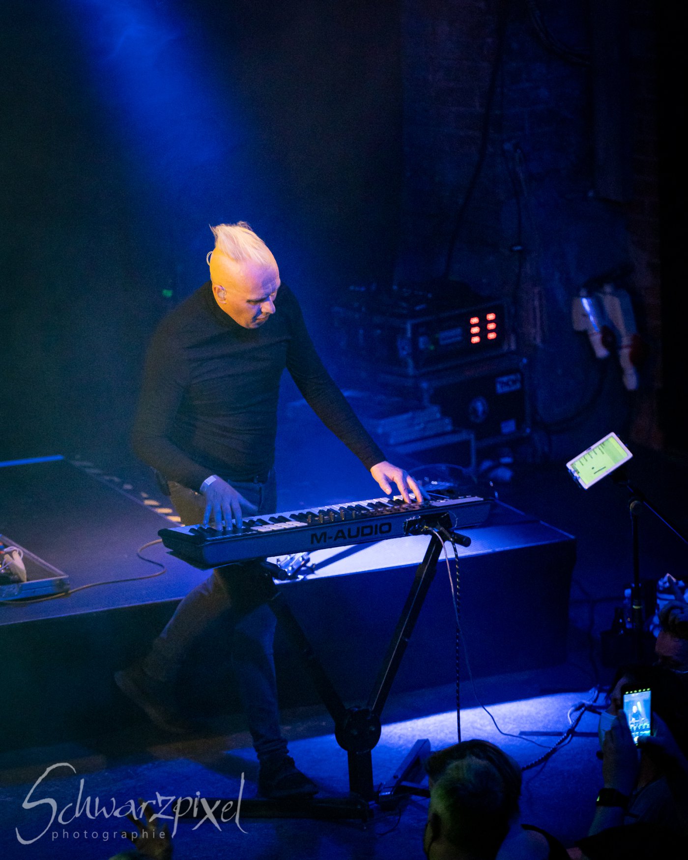 SOLAR FAKE – 1 NIGHT // 2 SHOWS 2021