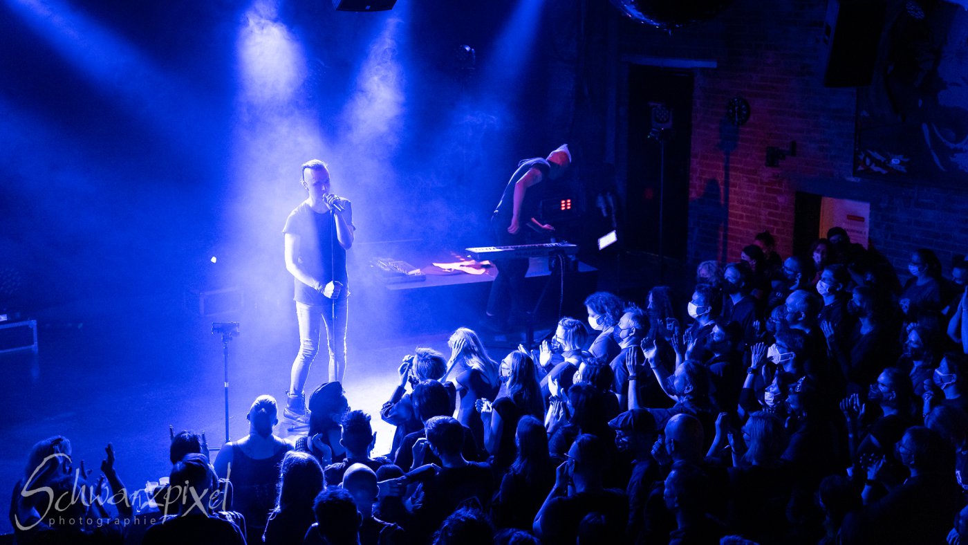 SOLAR FAKE – 1 NIGHT // 2 SHOWS 2021