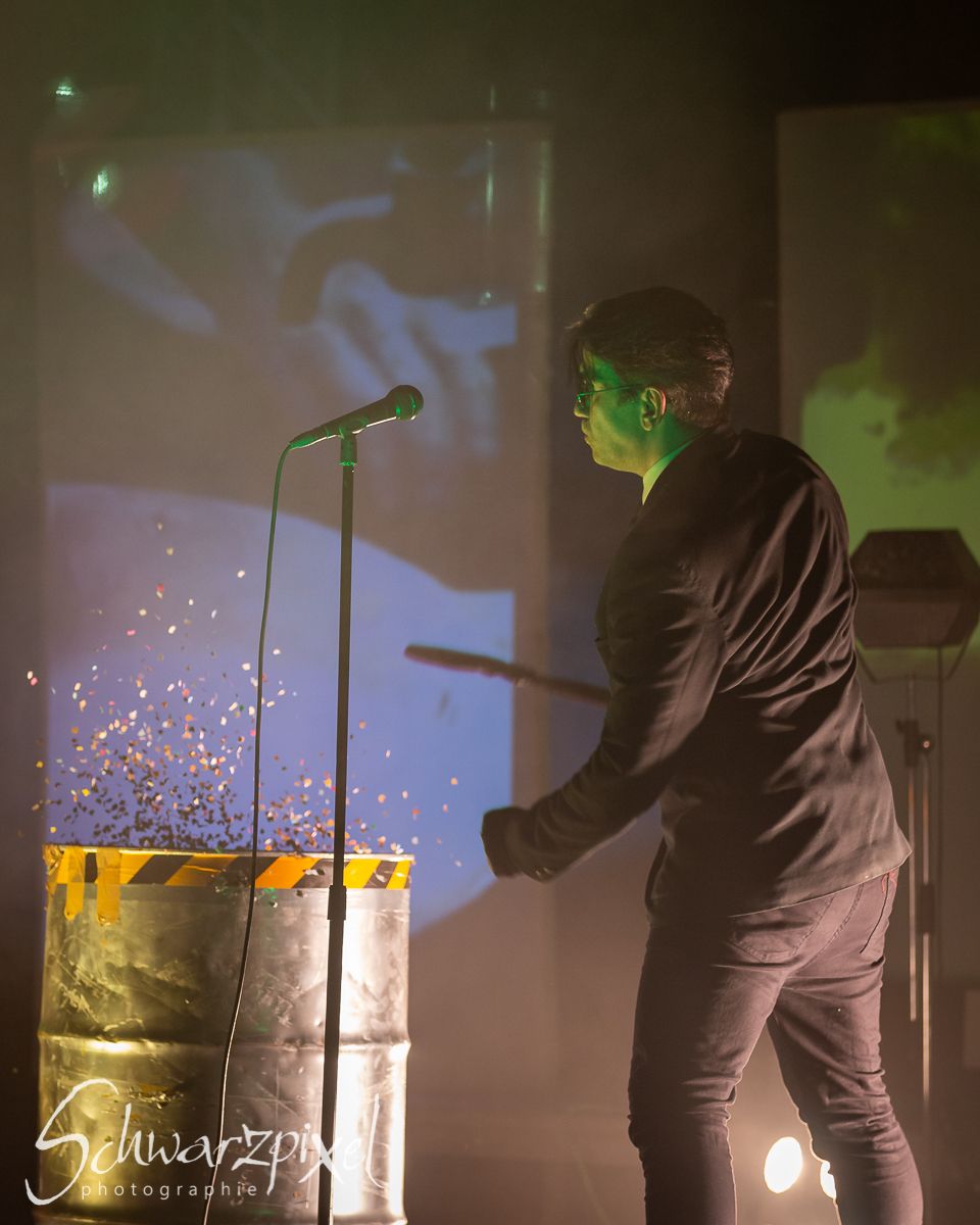 WELLE:ERDBALL – MUMIEN, MONSTREN, MUTATIONEN-TOURNEE