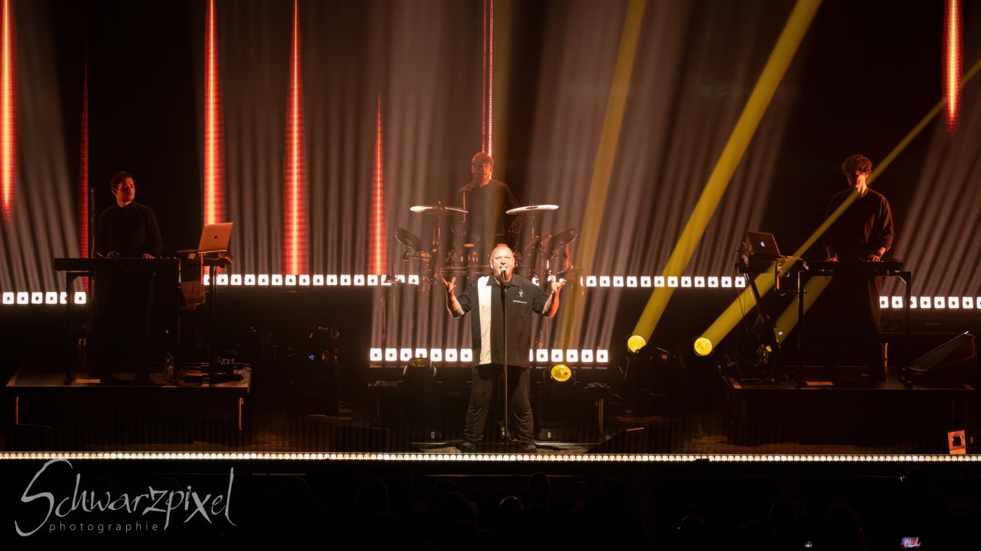 VNV Nation - Electric Sun Tour 2023