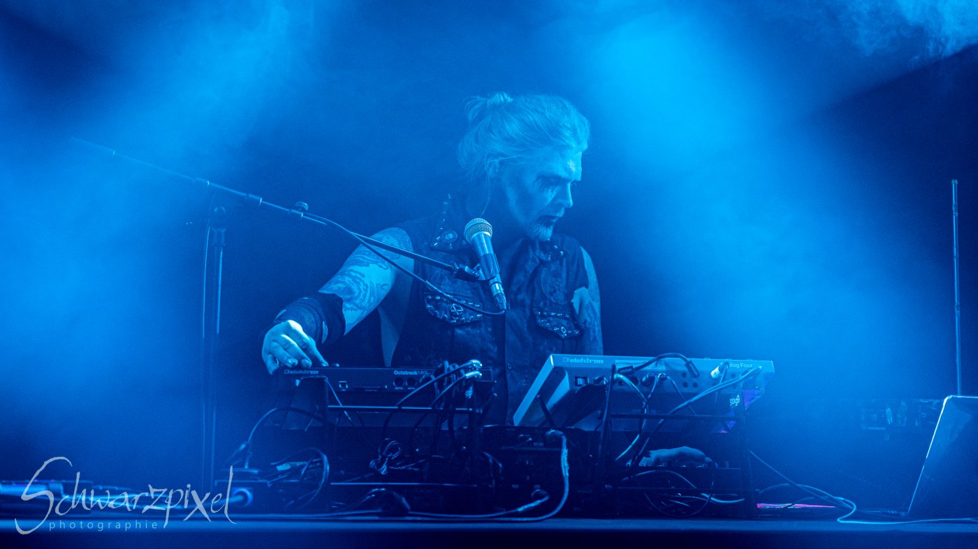 Combichrist Old School Set