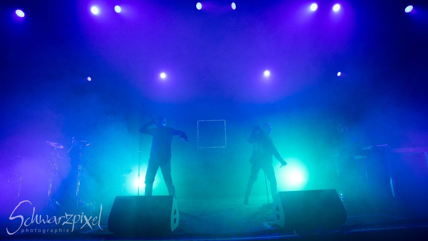 Front 242 und Nitzer Ebb