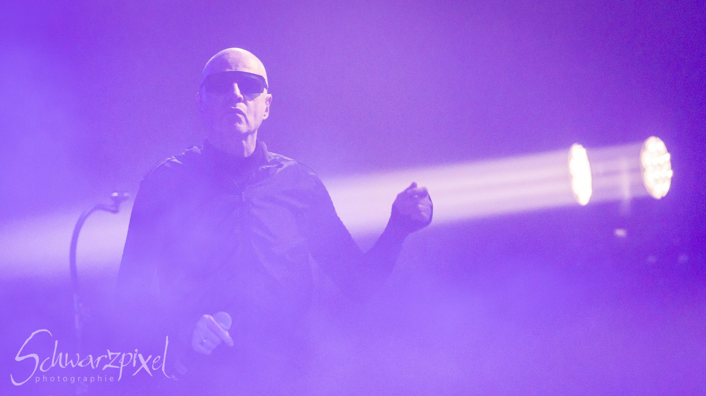 Front 242 und Nitzer Ebb