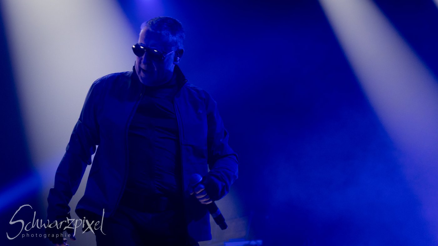 Front 242 und Nitzer Ebb