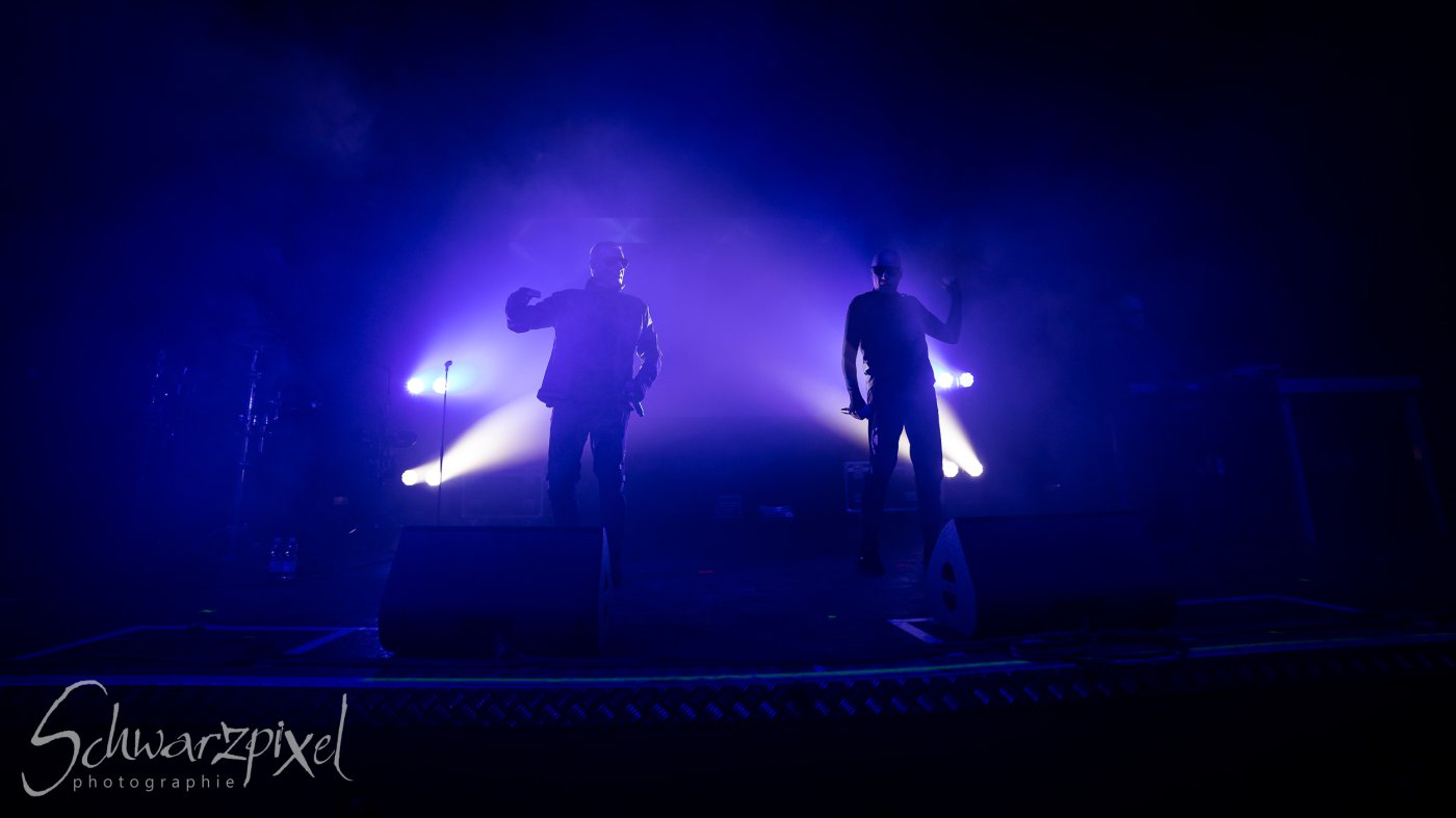 Front 242 und Nitzer Ebb