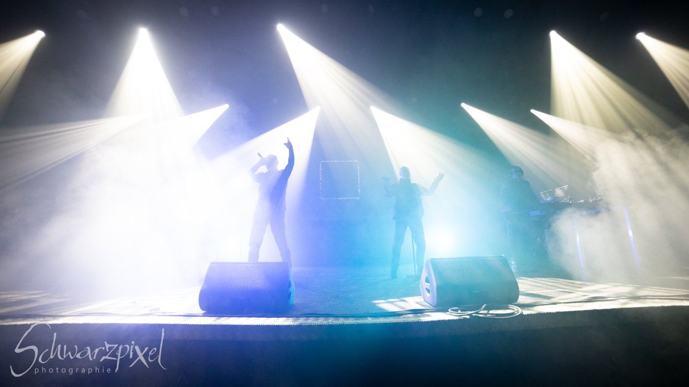 Front 242 und Nitzer Ebb