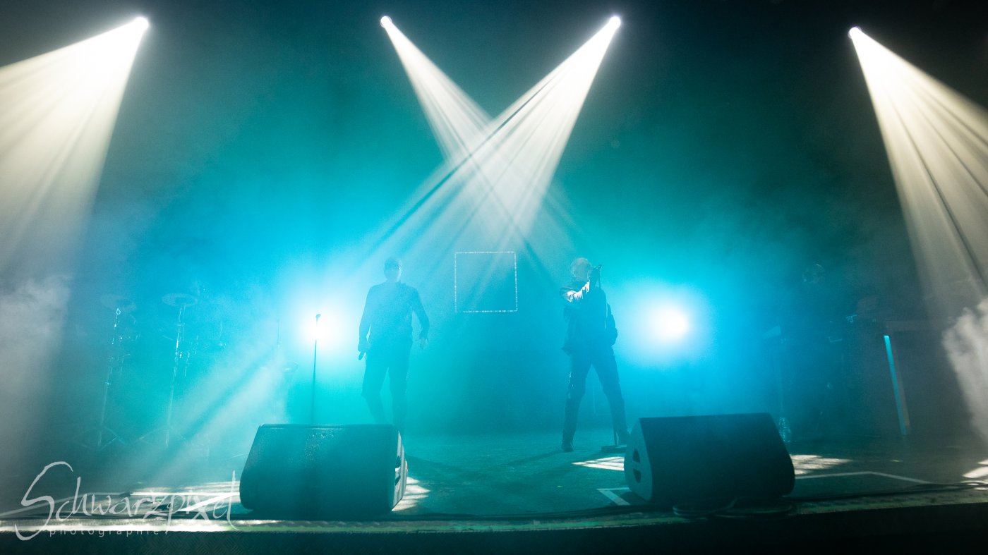 Front 242 und Nitzer Ebb