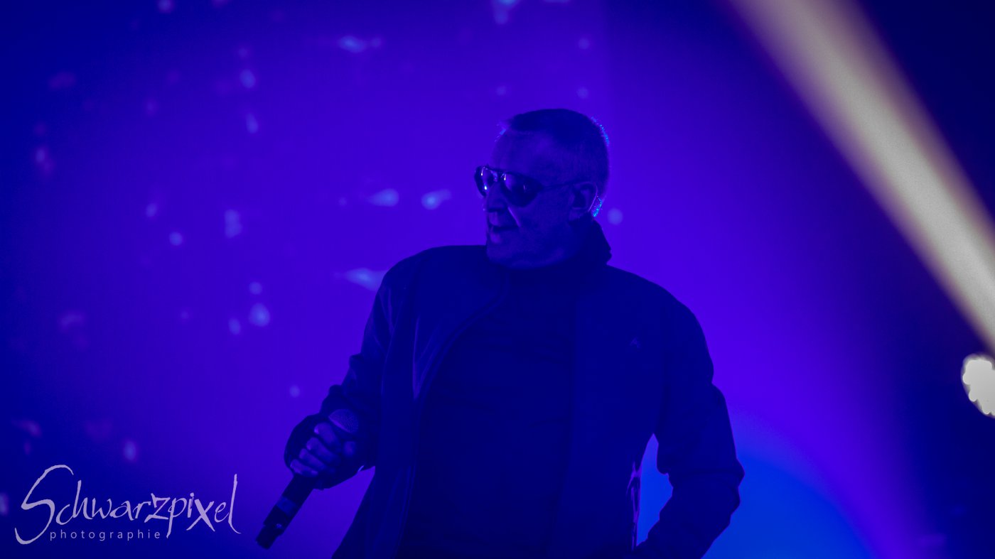 Front 242 und Nitzer Ebb