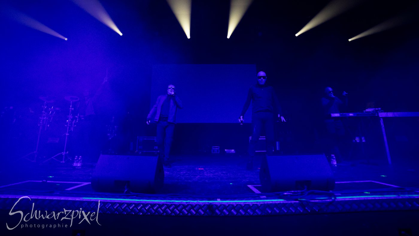 Front 242 und Nitzer Ebb