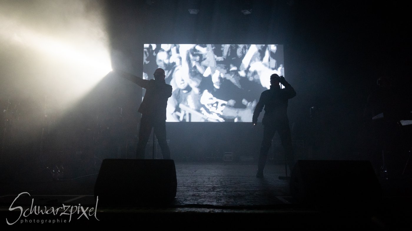 Front 242 und Nitzer Ebb