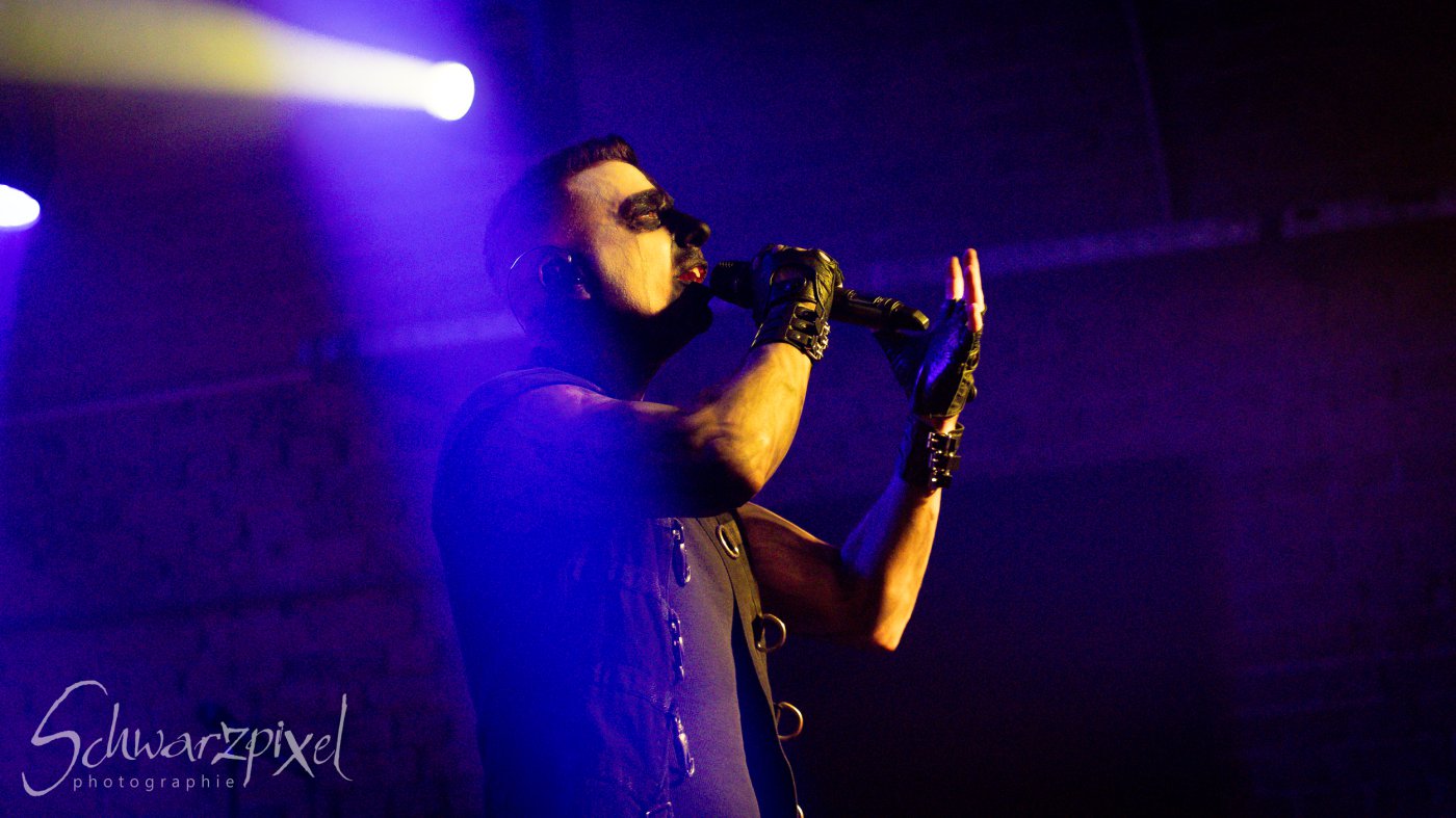 Combichrist Oldschool Set - Matrix 2025
