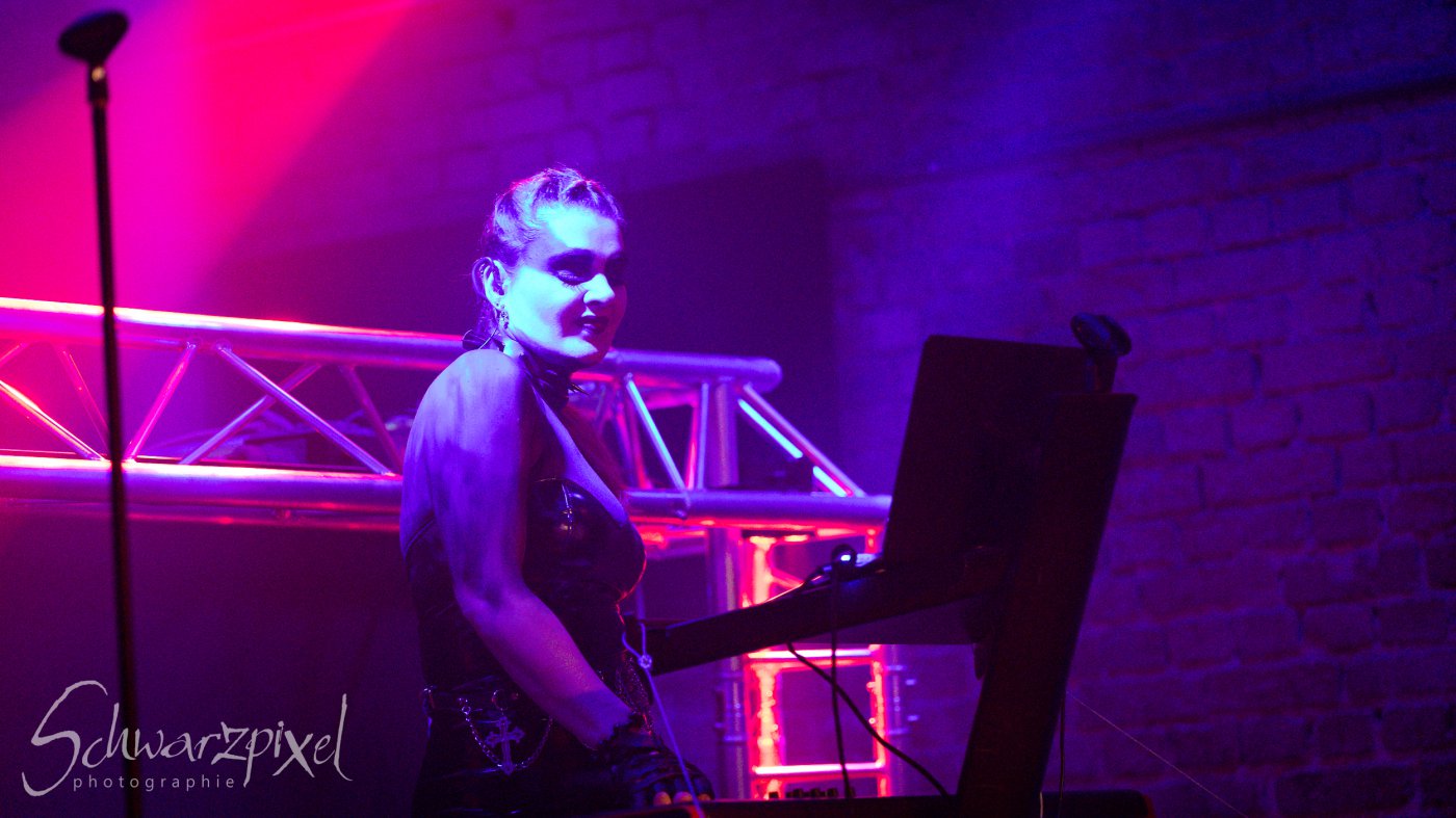 Combichrist Oldschool Set - Matrix 2025