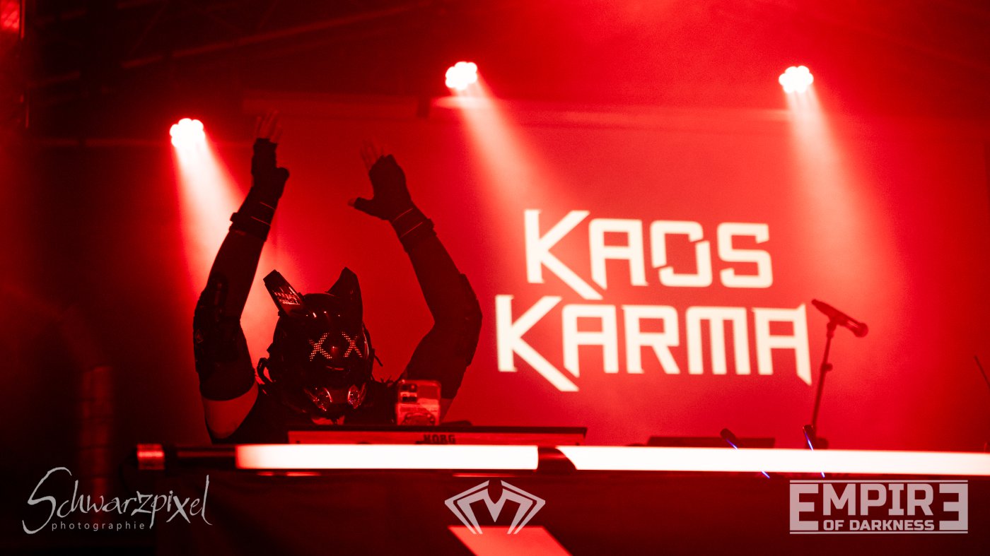 Combichrist Old-School Set & Kaos Karma 2024