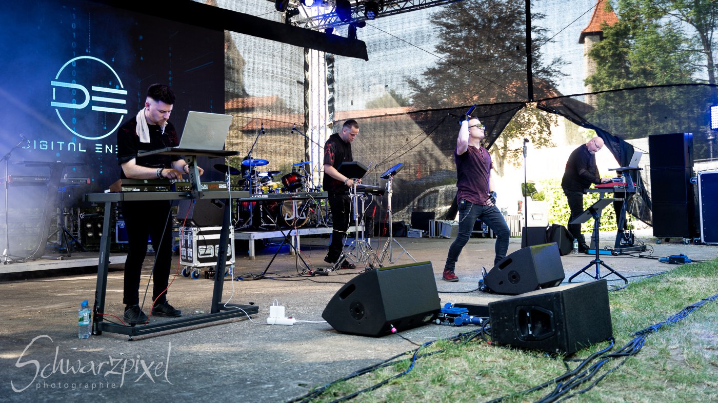 Black Lower Castle Festival 2026