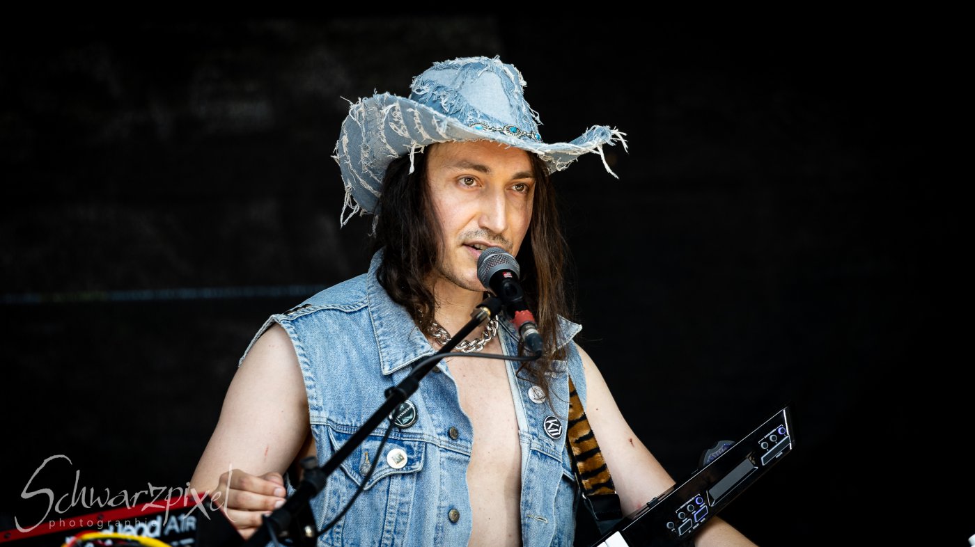 Black Lower Castle Festival 2026