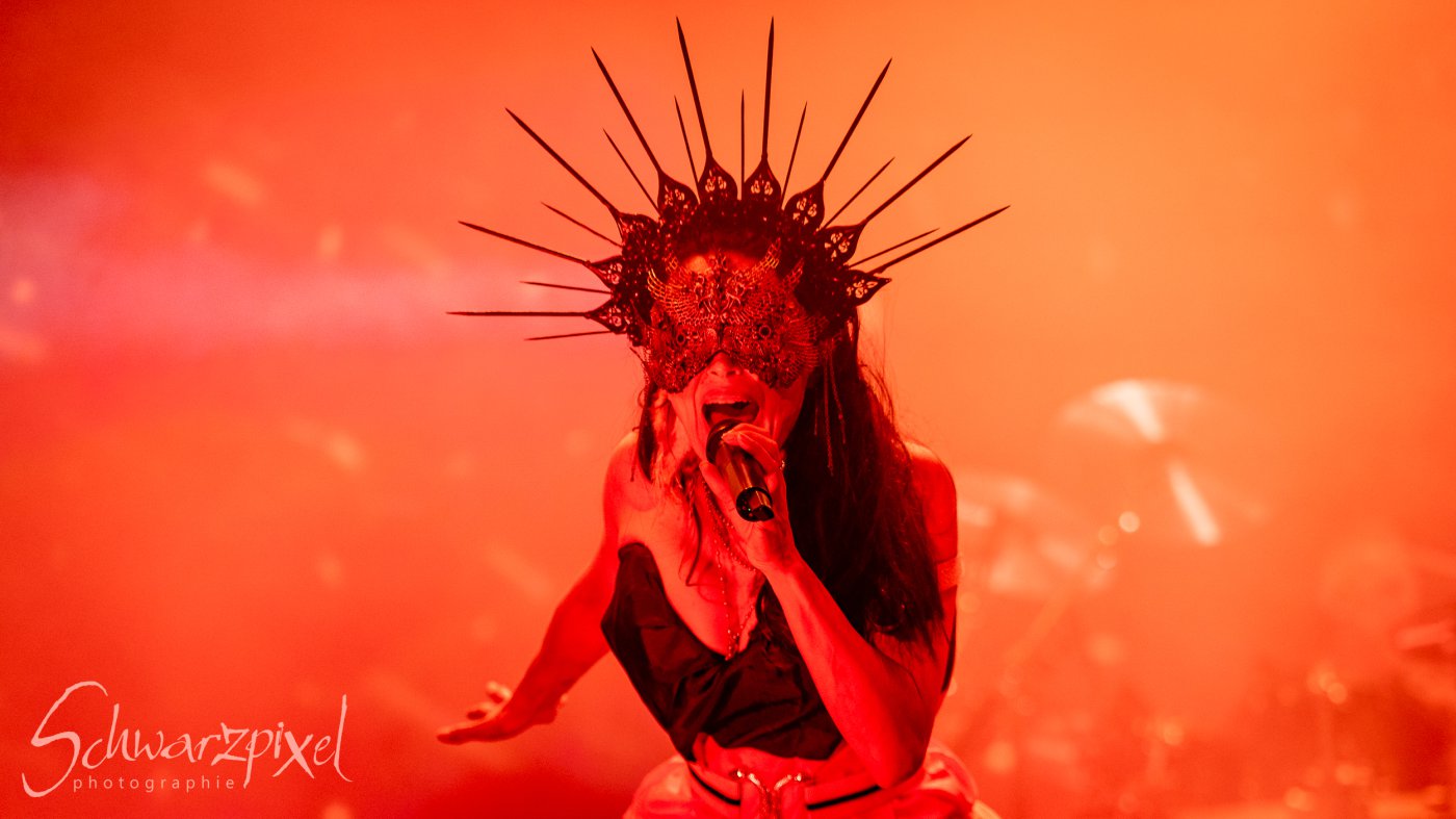 WITHIN TEMPTATION