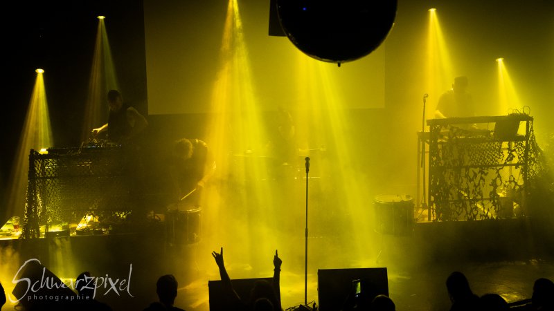 FRONT LINE ASSEMBLY